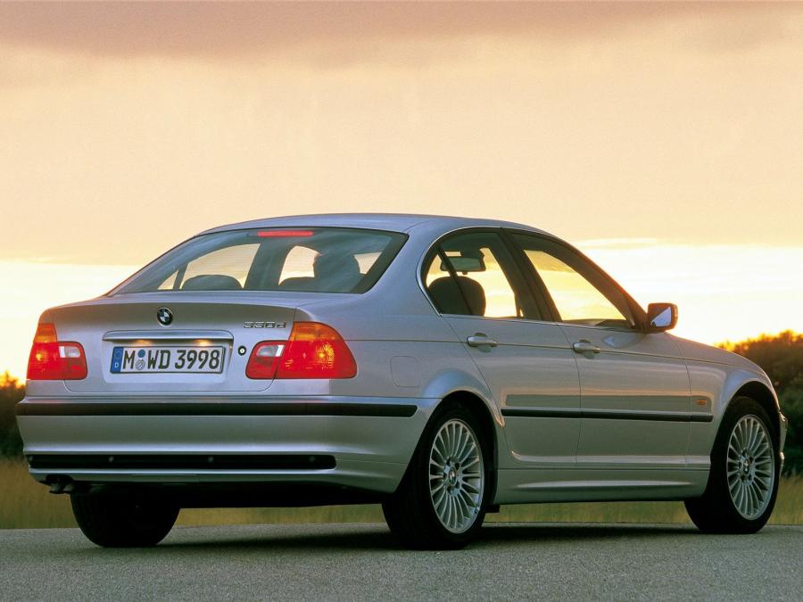  BMW 330d Sedan 1999 года  (фото 2 из 5)